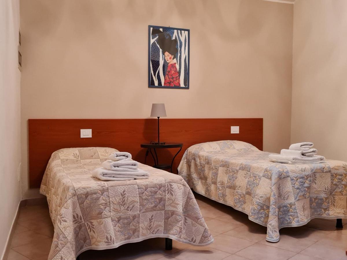 Апартаменты Casa Colonna Монтегротто-Терме Экстерьер фото